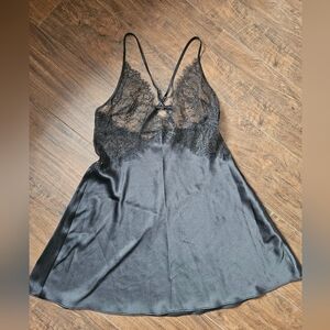 Victoria's Secret Black Satin Night Sz Medium.  34